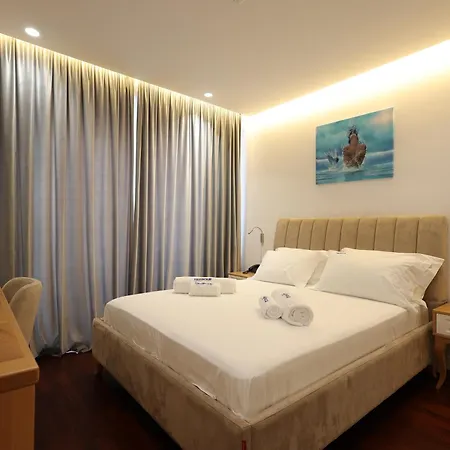 Harbour Hotel 4*
