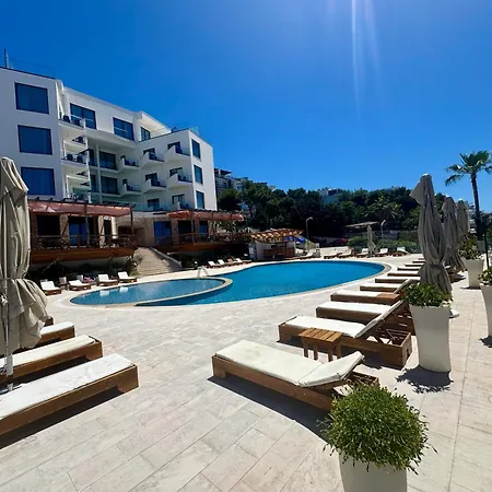 Hotel Harbour 4*