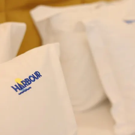 Harbour 4* Sarandë