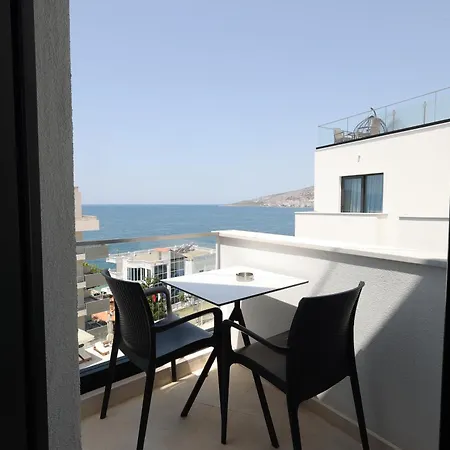 Harbour 4* Sarandë